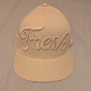 Carbon, cream colored, Men’s hat, one size